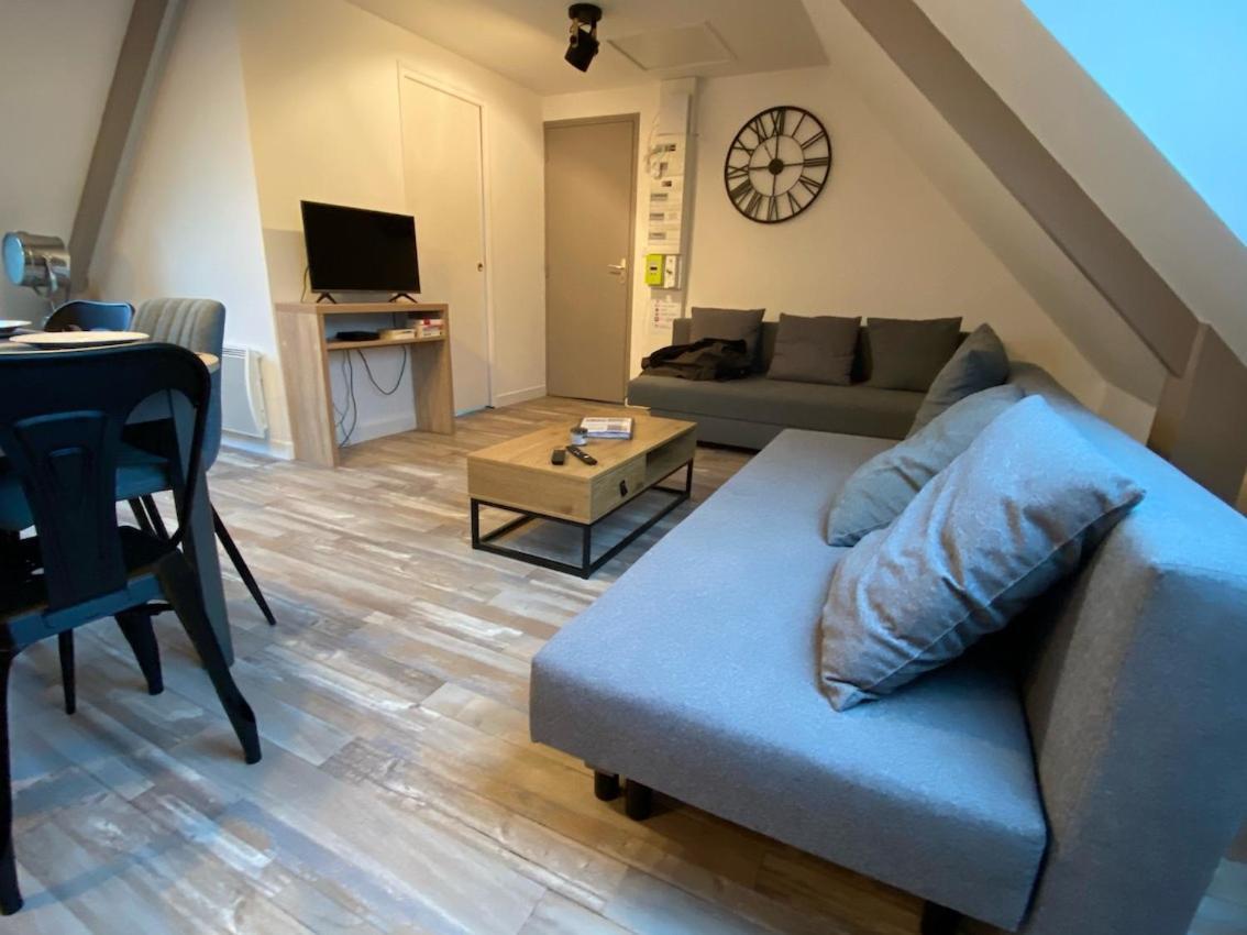 Residence Des 3 Iles, En Plein Centre-Ville, A 5 Min Des Plages, 3 Appartements Neufs Étables Dış mekan fotoğraf